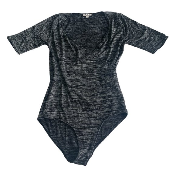Aritzia Wilfred Free Bodysuit Medium Grey Short Sleeve Jumpsuits - Picture 1 of 14